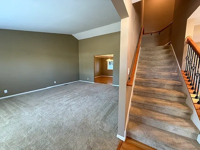4927 NE 23rd St — Photo 5