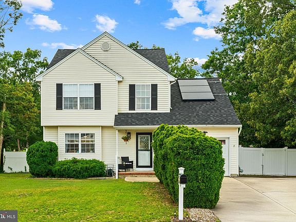 3rd image of 55 Cedar Dr