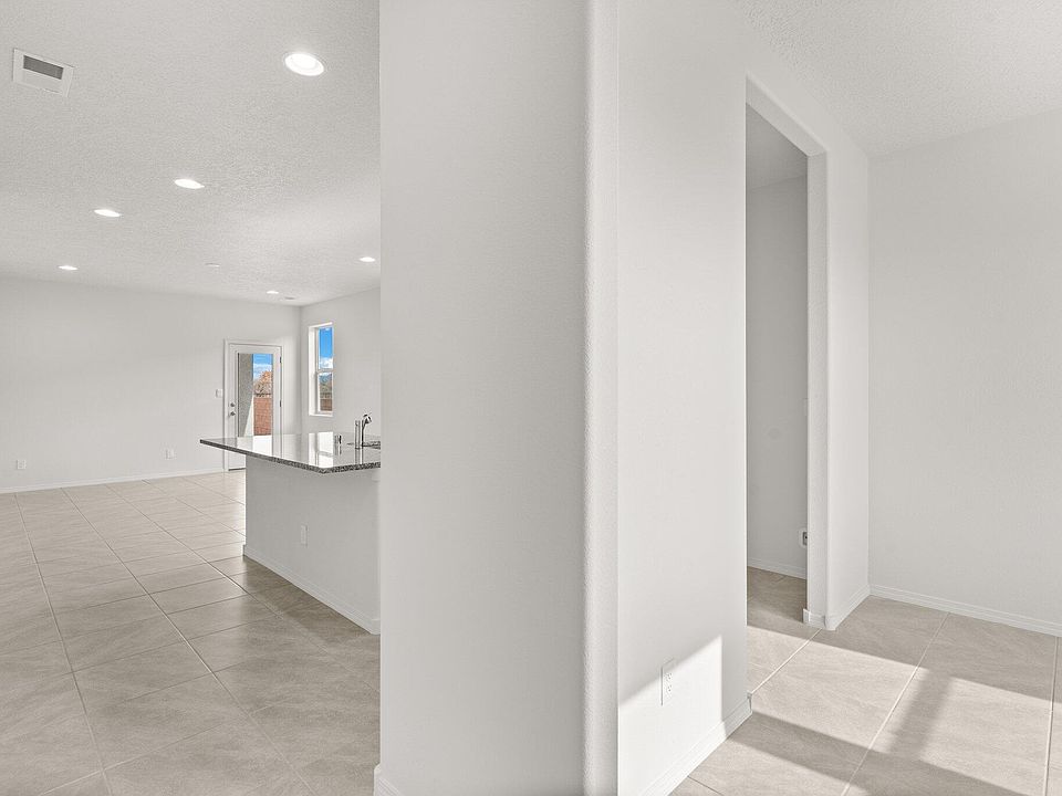 1039 Vallecito Loop NW, Los Lunas, NM 87031 Zillow