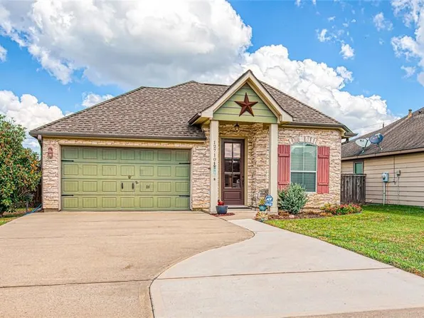 12710 Pine Woods Street, Tomball, TX 77375