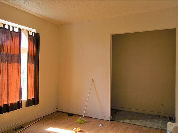 3rd image of 6701 Michigan Ave