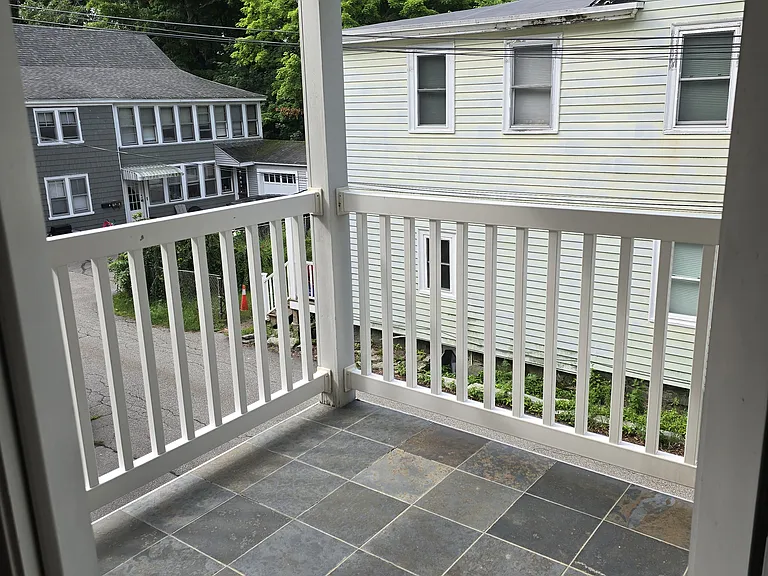 5 Spring St #C — Photo 2