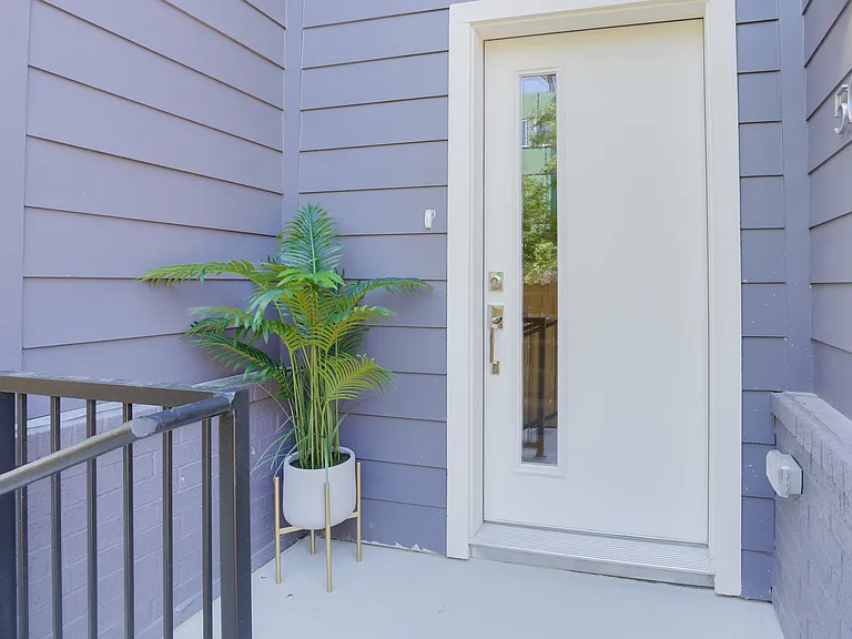 2805 Weisenberger St #503 — Photo 2