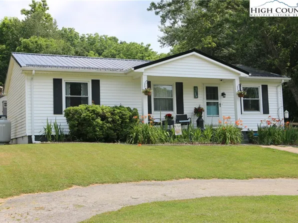 268 C Buffalo Meadows Road, West Jefferson, NC 28694