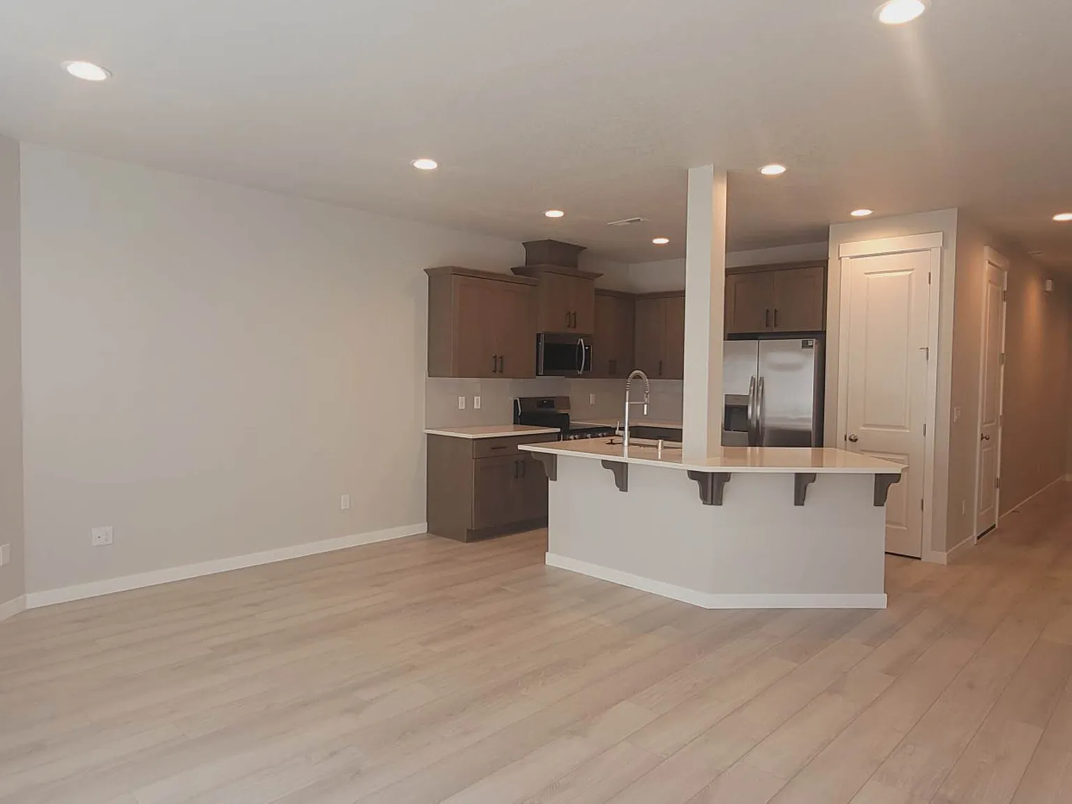 8407 NE 134th Pl — Photo 4