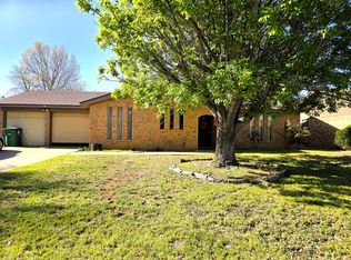 3925 Millbrook Dr, San Angelo, TX 76904