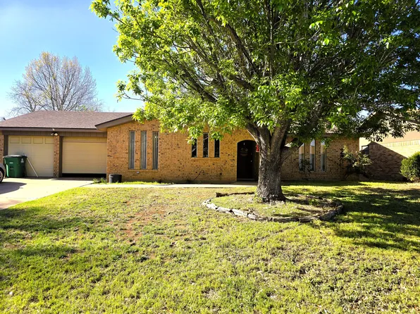 3925 Millbrook Dr, San Angelo, TX 76904
