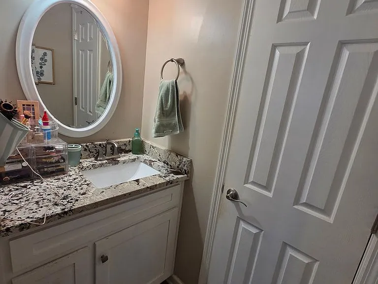 2165 S Milledge Ave — Photo 7