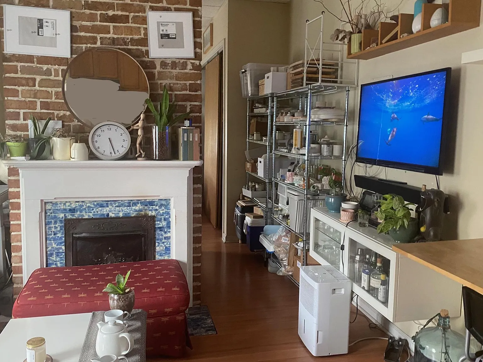 Studio, 350 sqft, $875 — Photo 2