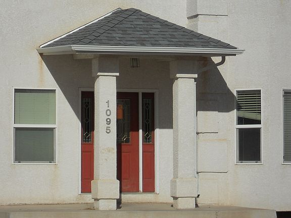 2nd image of 1095 S Greenway Dr