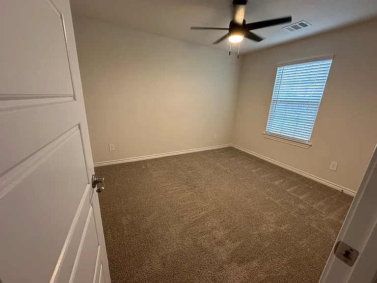3821 Tracewood Bnd — Photo 6