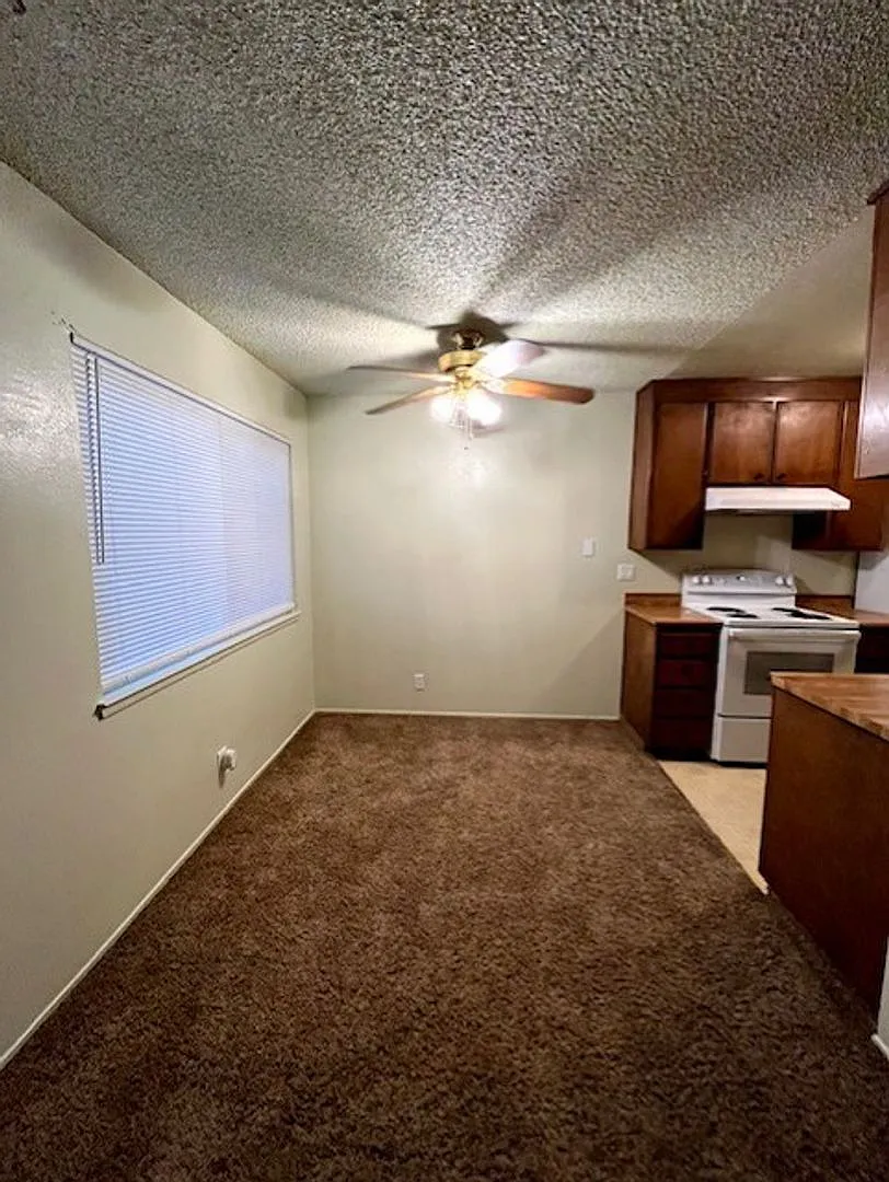Building Photo - 1290 Forestwood Dr