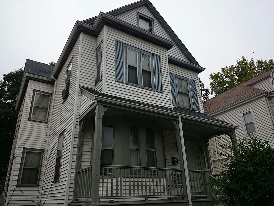 2nd image of 72 Woodrow Ave