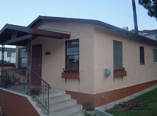 885 W 17th St, San Pedro, CA 90731