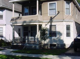 1042 Baker Ave, Schenectady, NY 12309