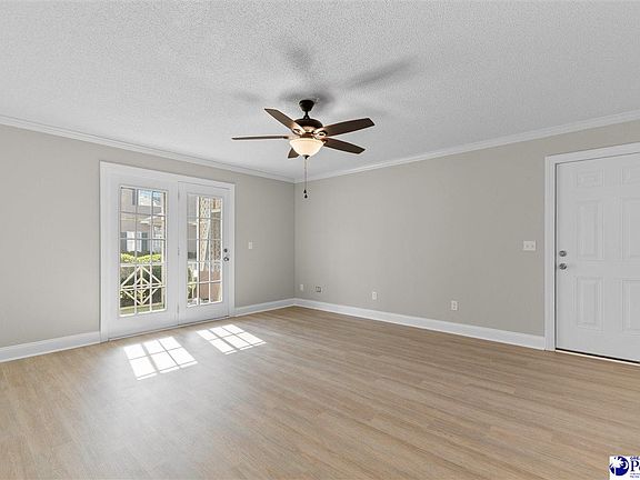 3rd image of 1435 Golf Terrace Blvd APT 3