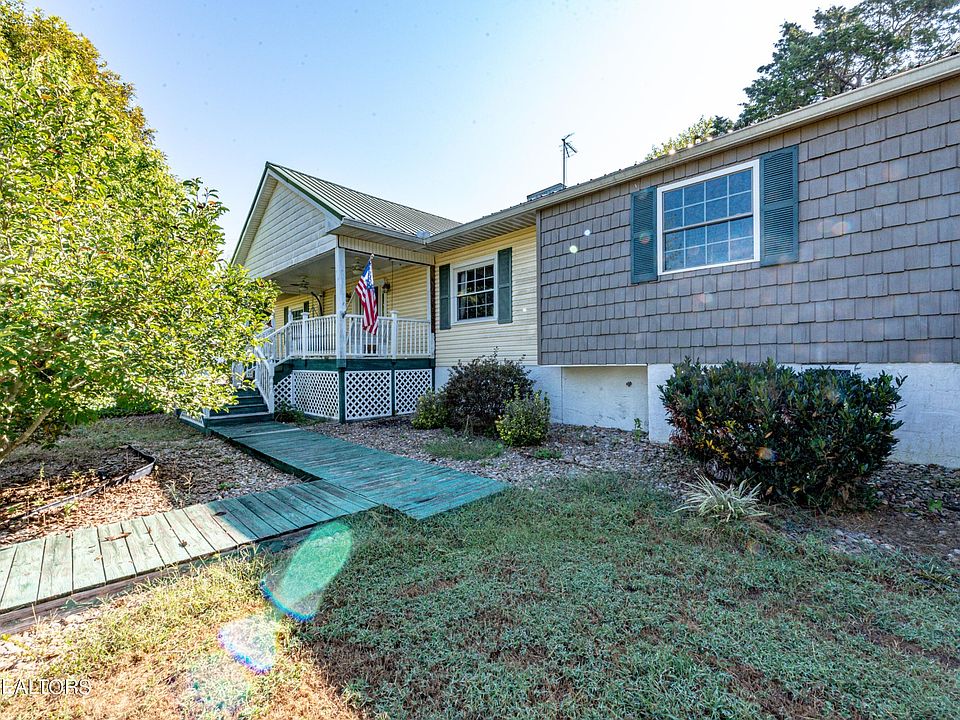 1st image of 308 W Beaver Creek Dr