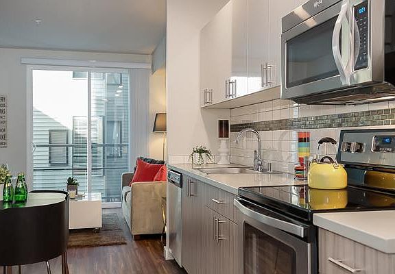 Kitchen & Living Room