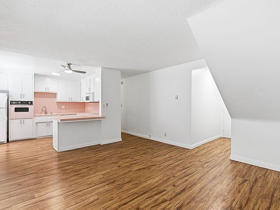 2nd image of 1015 S Westgate Ave #2