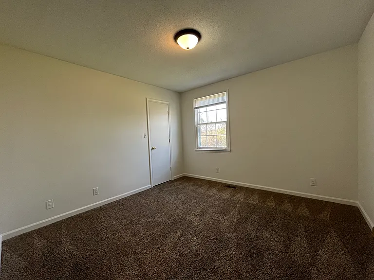 604 Fairfield Dr #A — Photo 19