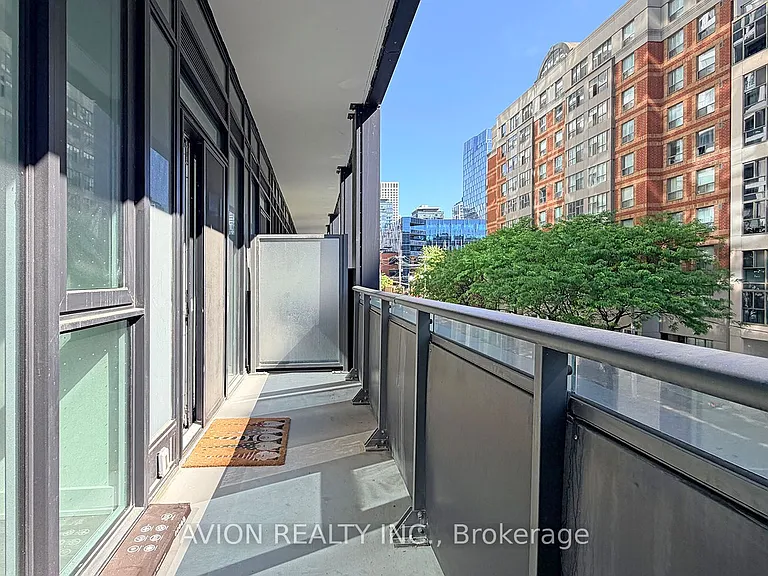 60 Princess St #205 — Photo 18