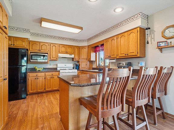 3rd image of 1790 Amelia Dr