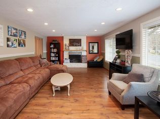 2300 Brentwood Dr, Medford, OR