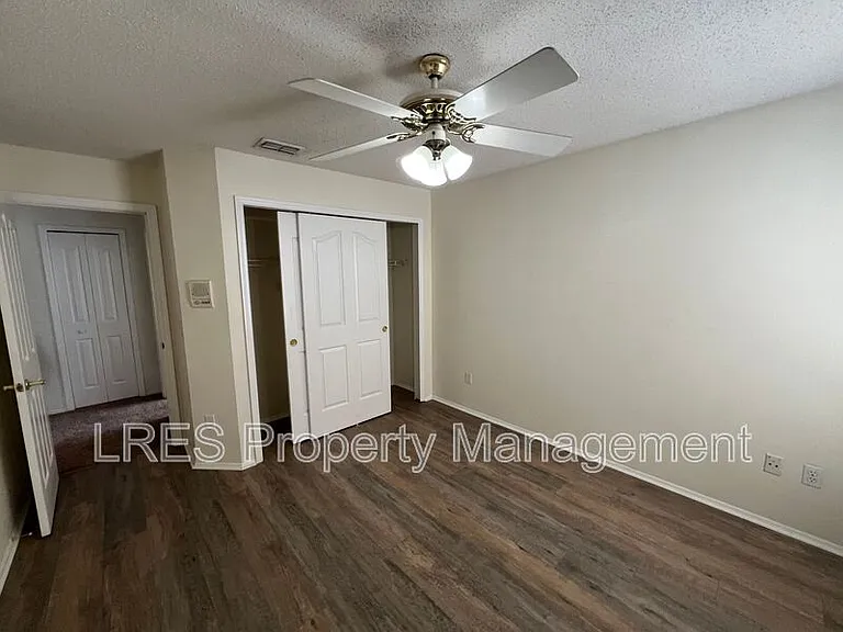 1605 Slash Pine Pl — Photo 26