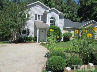 3705 Pine Knoll Dr, Raleigh, NC 27604