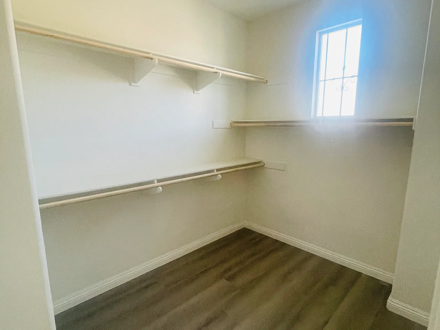 12164 Meridian Dr — Photo 4