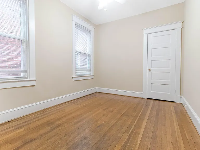 1724 T St NW #23 — Photo 15
