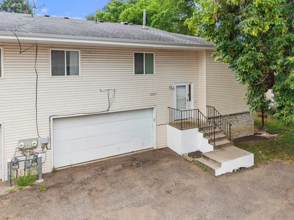 2227 Old County Road 34 Pl, Burnsville, MN 55337