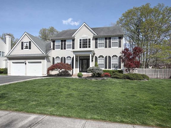 2nd image of 1517 Forrest Trail Cir