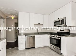 8901 Starboard Dr, Saint Louis, MO
