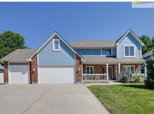 3908 SW Windsong Dr, Lees Summit, MO 64082