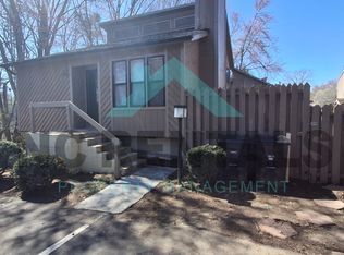 1889 Stonewood Dr SW, Winston Salem, NC 27103