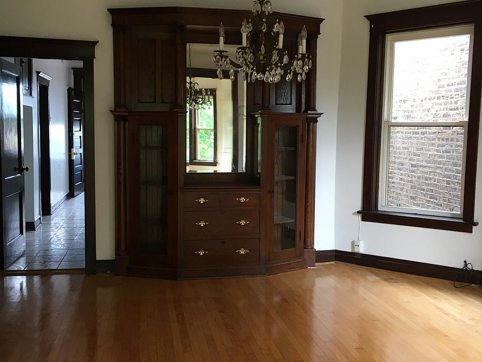 1st image of 3259 W North Ave #1R