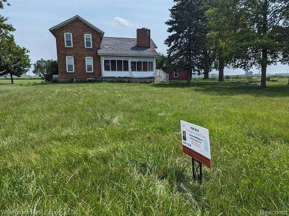 (undisclosed Address), Blissfield, MI 49228