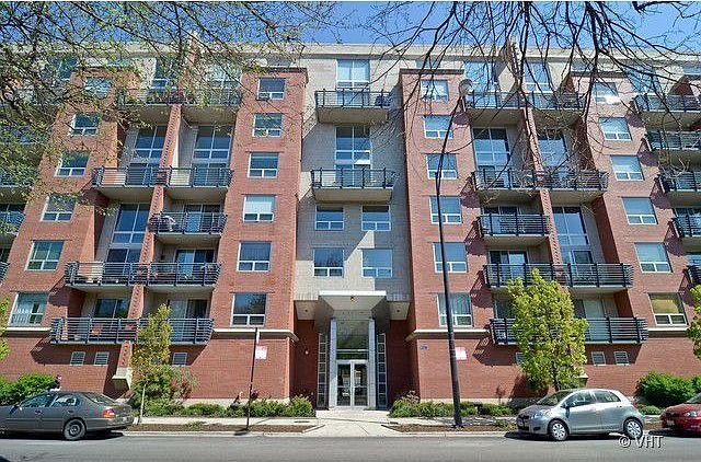 1st image of 1100 W Montrose Ave #G23