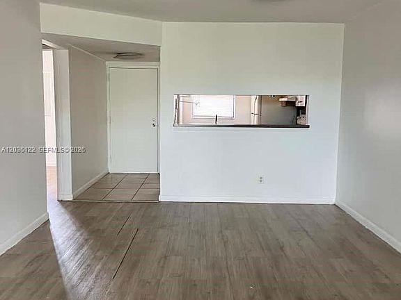 3rd image of 3470 Foxcroft Rd APT 307