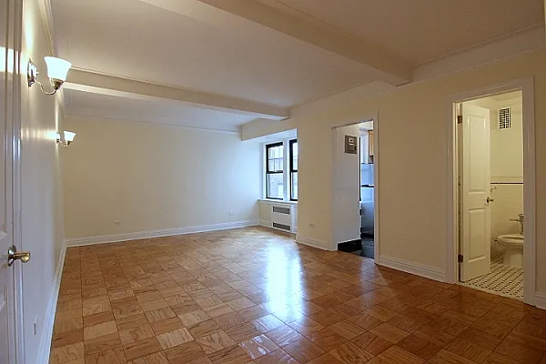 Rented by Citi Habitats | media 2