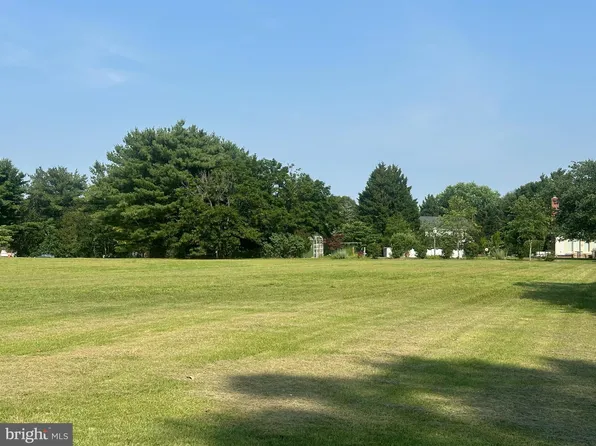 209 River Rd, Chestertown, MD 21620