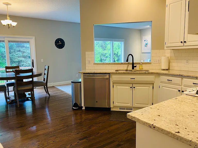 Kitchen 2_06042021