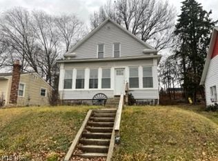 33 S State St, Rittman, OH 44270