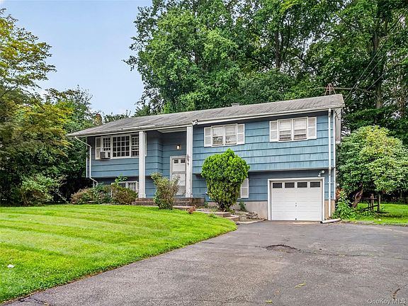 2nd image of 794 Brookridge Drive