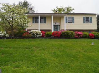 1489 Heather Pl, Pottstown, PA 19464
