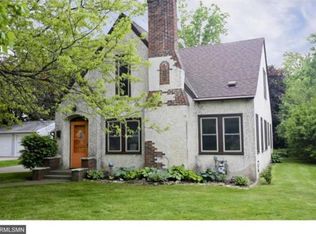 1043 Mary St N, Maplewood, MN 55119