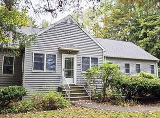 43 Maple Rd, Voorheesville, NY 12186