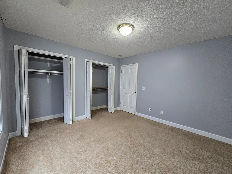 3563 Beacon Dr — Photo 13