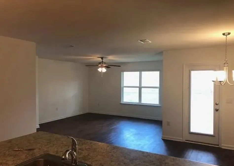 10373 Shetland Dr - 1 — Photo 4